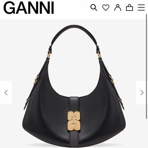 Elegant Black Leather Shoulder Bag